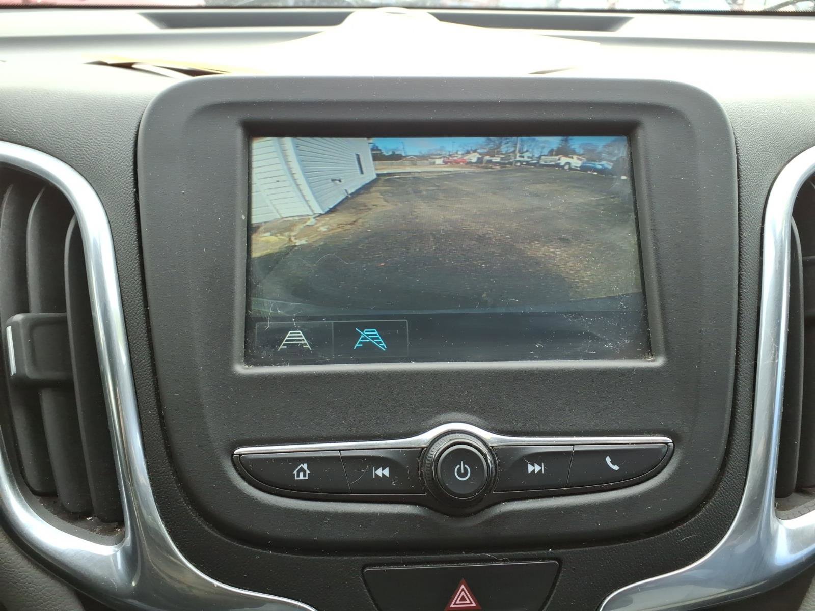 Used 2018 Chevrolet Equinox LT image 27