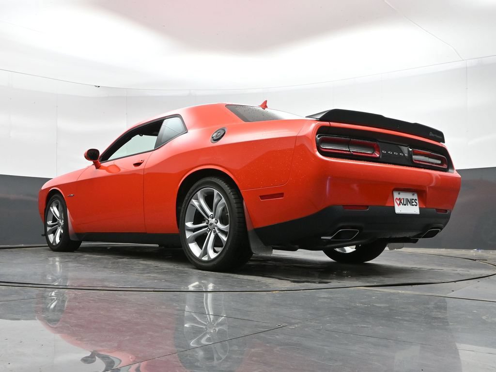 Used 2022 Dodge Challenger R/T w/ Shaker Package RWD image 49