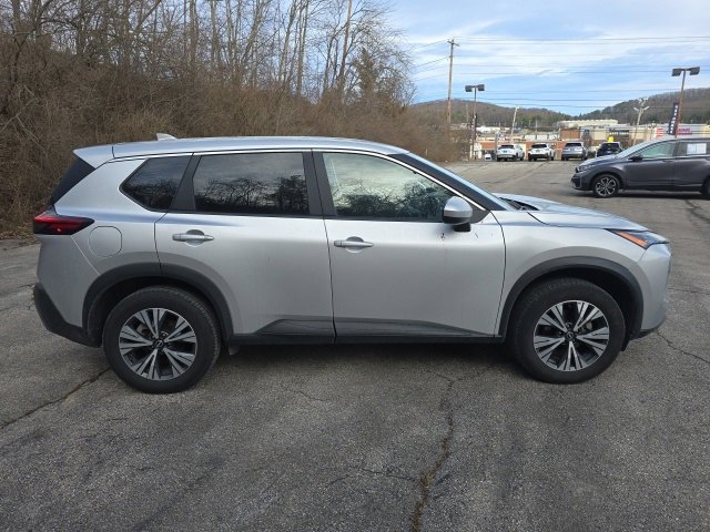 Used 2023 Nissan Rogue SV image 7