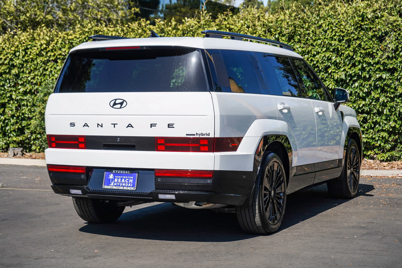 Used 2025 Hyundai Santa Fe Calligraphy AWD/4WD image 6