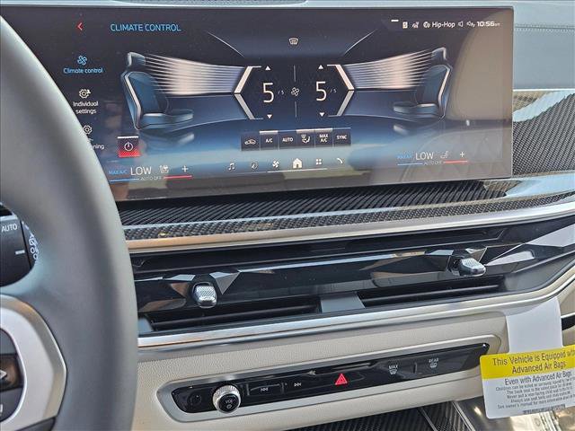 New 2026 BMW X5 M60i w/ Climate Comfort Package image 12