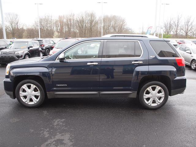 Used 2017 GMC Terrain SLT w/ Driver Alert Package I FWD image 3