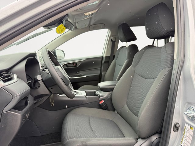 Used 2025 Toyota RAV4 LE image 11