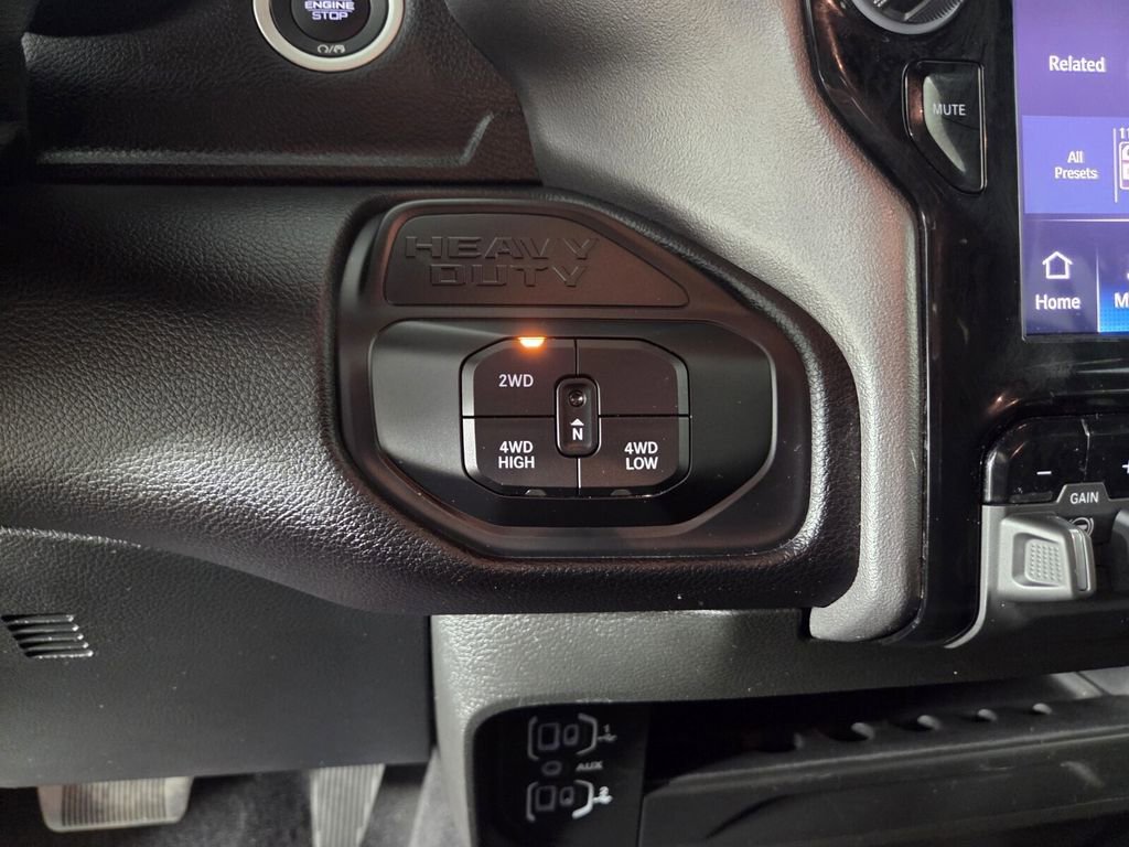 Used 2025 RAM 2500 Big Horn image 21
