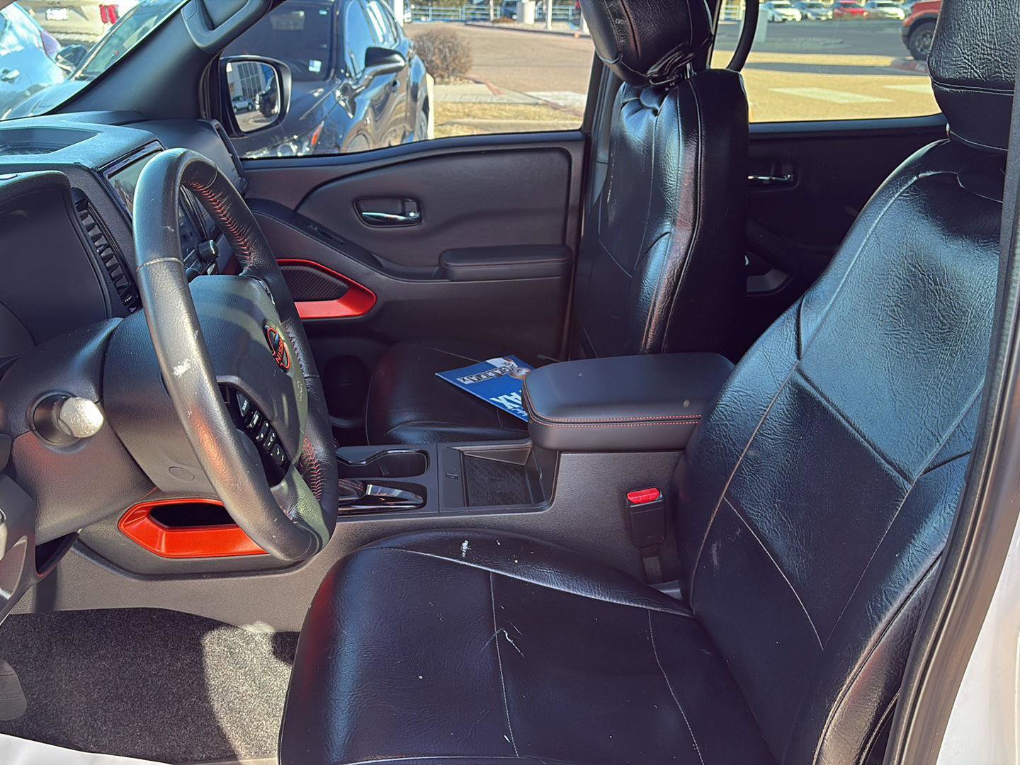 Used 2023 Nissan Frontier PRO-4X w/ Pro Convenience Package image 6