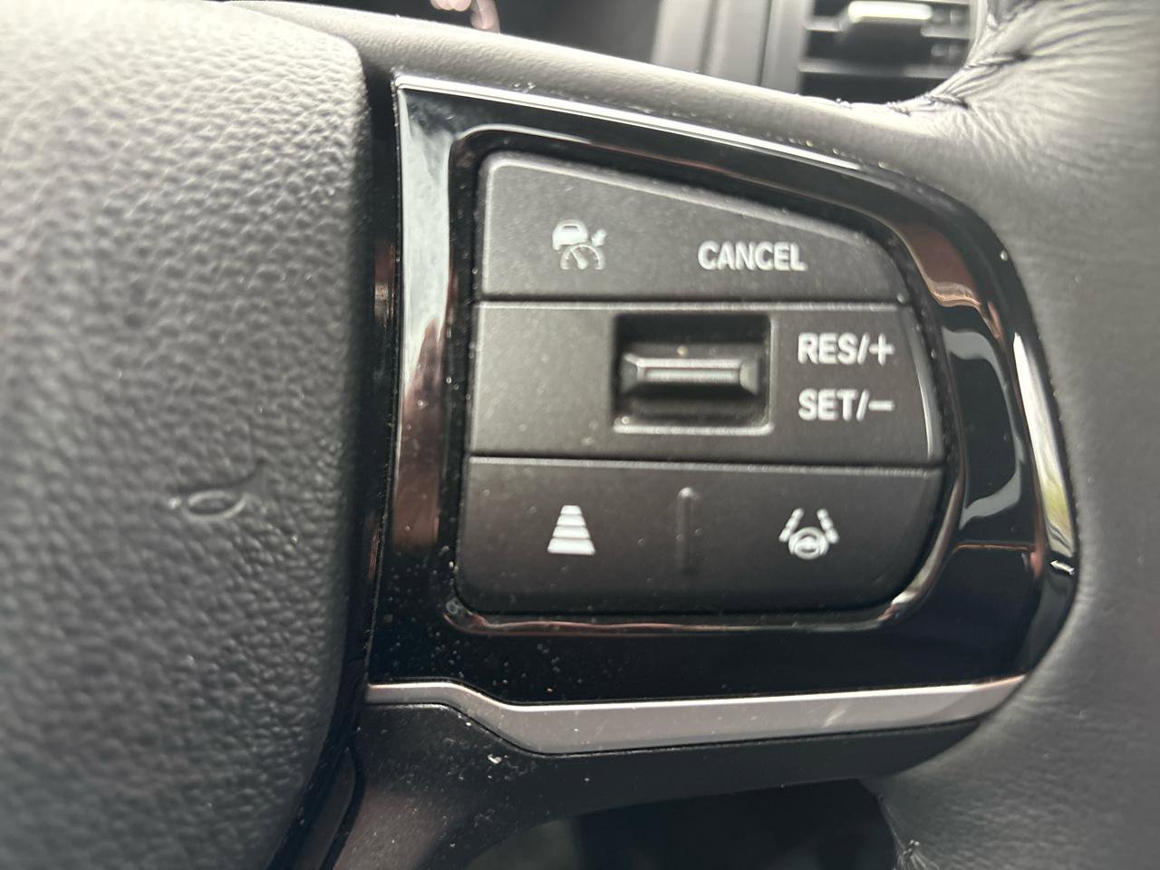Used 2025 Honda Odyssey EX-L image 15