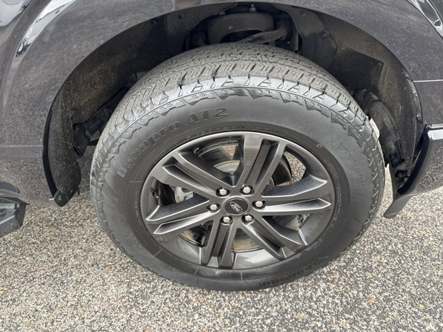 Used 2022 Ford F150 Lariat w/ Equipment Group 502A High image 4