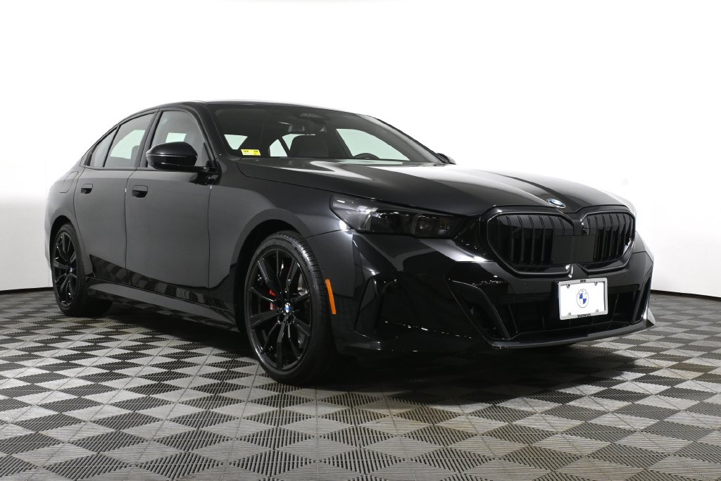 Used 2027 BMW 540i xDrive w/ M Sport Package AWD/4WD image 9