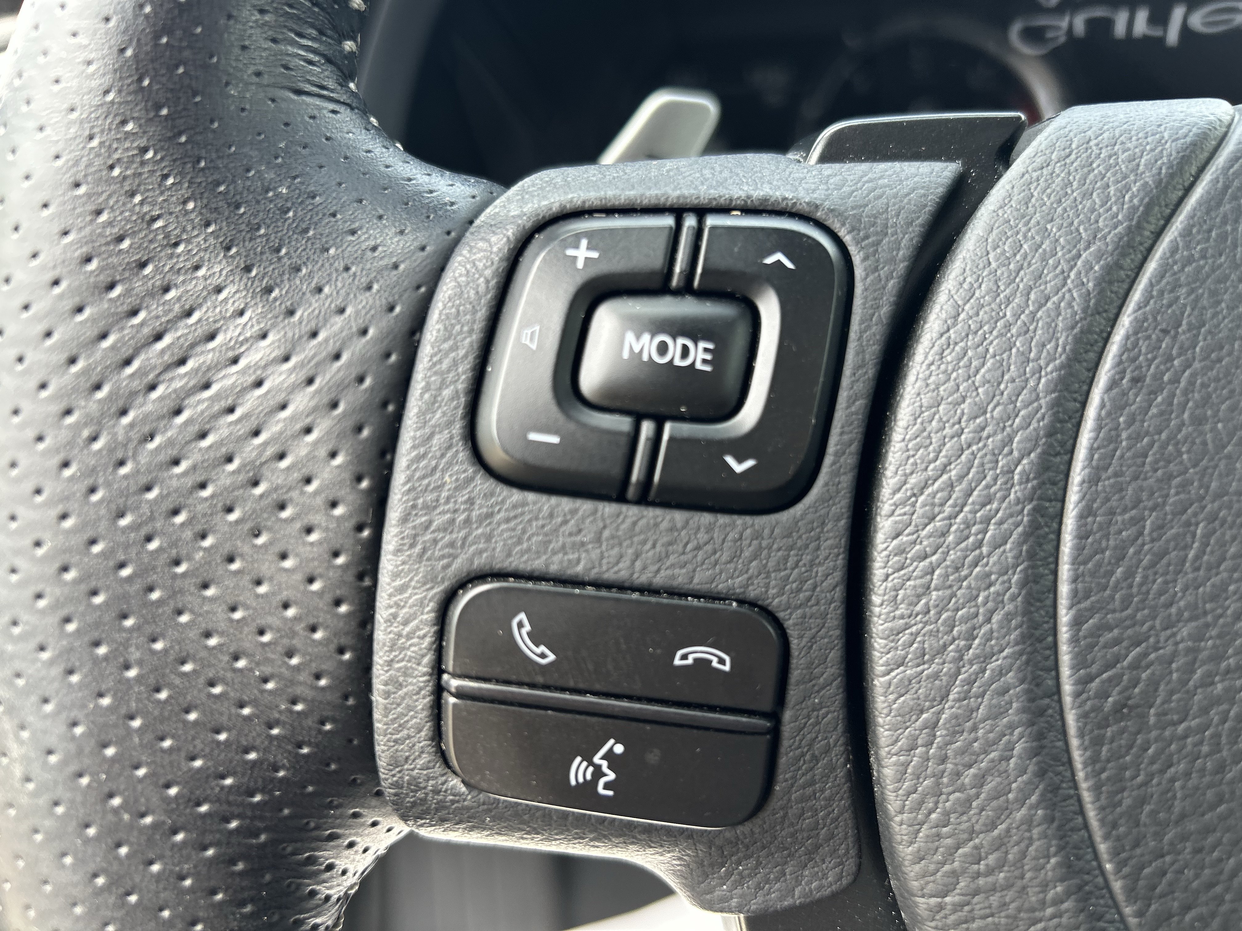 Used 2021 Lexus IS 350 F Sport w/ Accessory Package 2 AWD/4WD image 22