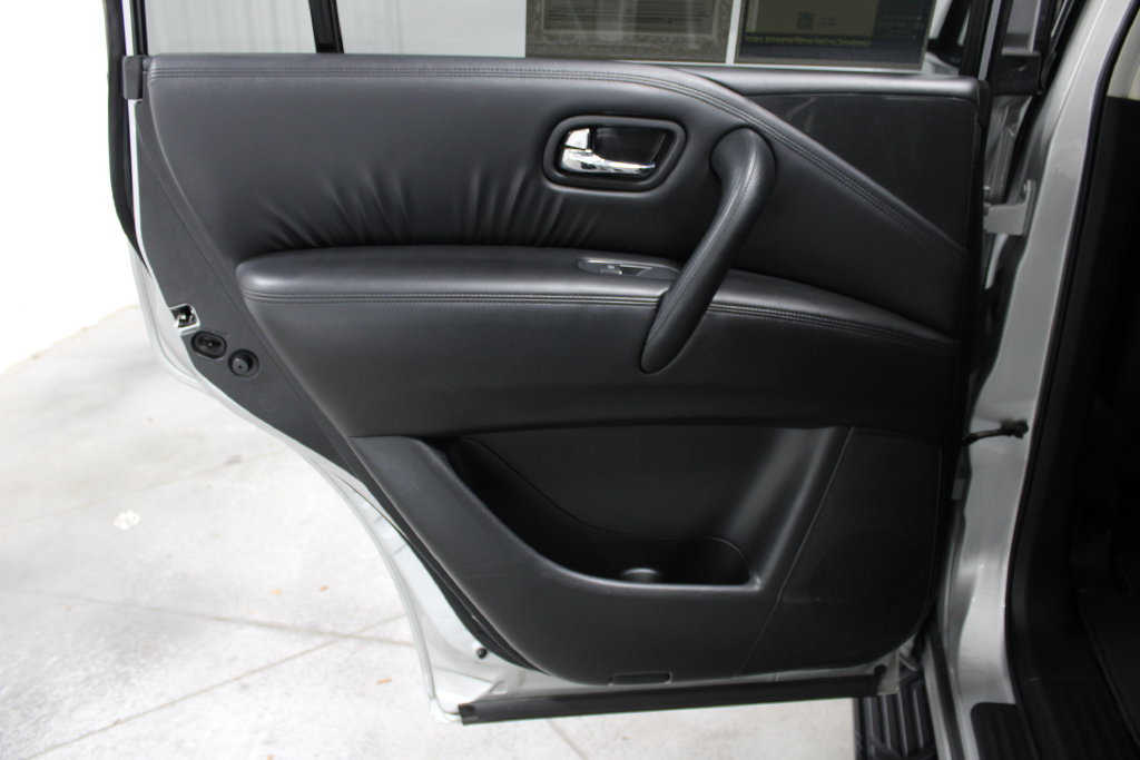 Used 2024 Nissan Armada SV RWD image 29