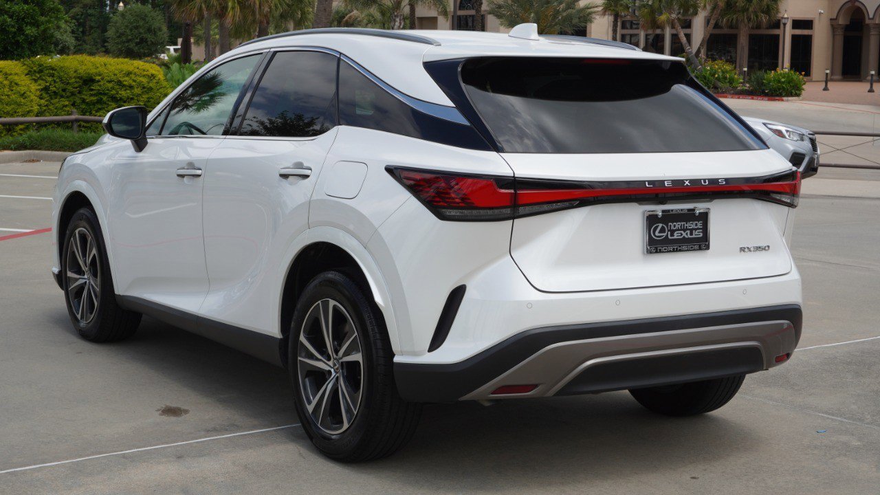 Used 2023 Lexus RX 350 Premium w/ Accessory Package (Z1) FWD image 8