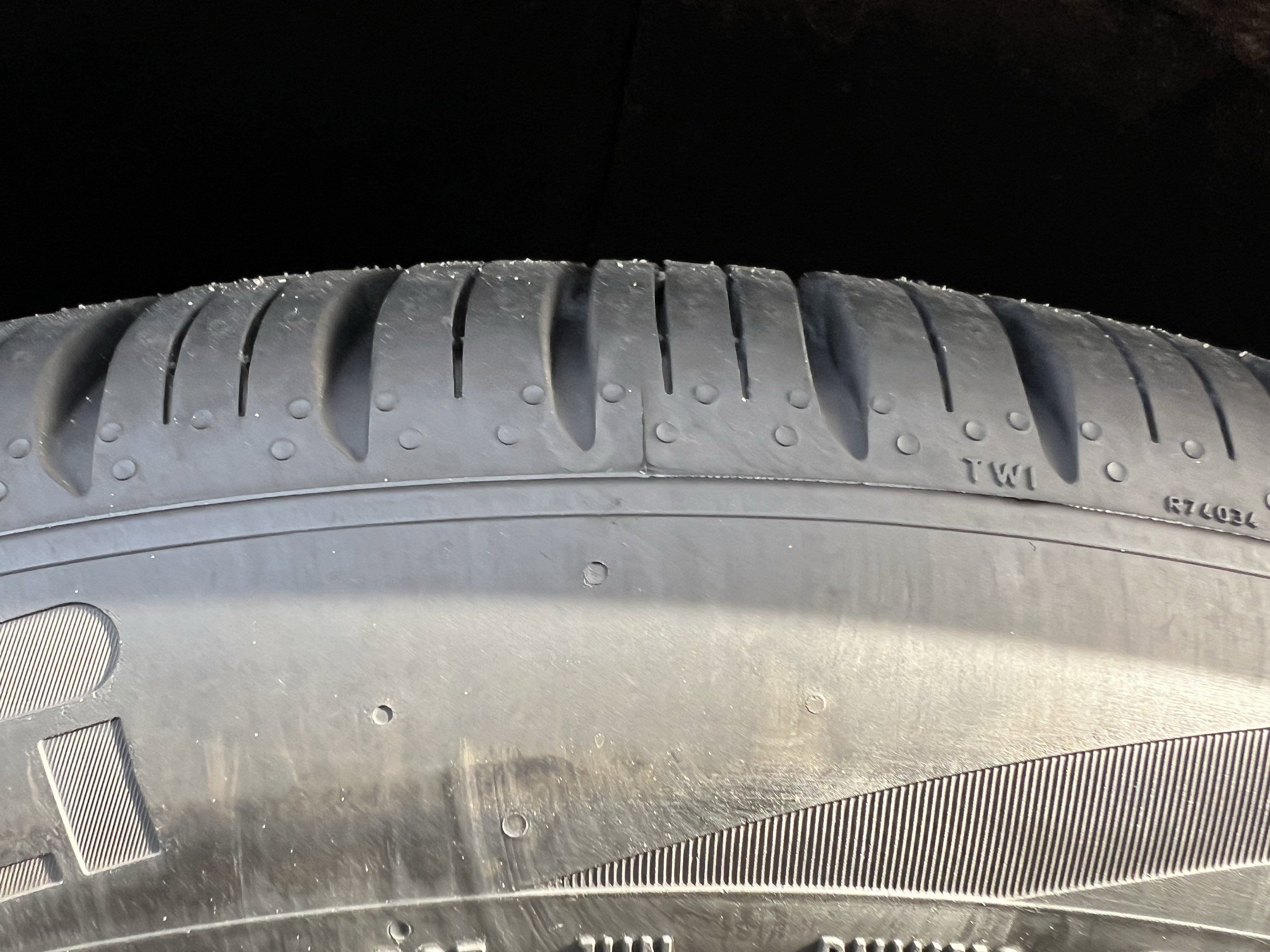 Certified 2025 Mercedes-Benz GLE 350 4MATIC image 12