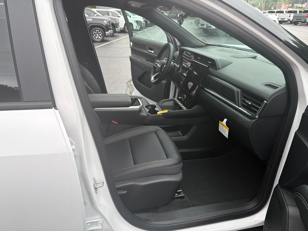 New 2027 GMC Terrain Elevation w/ Elevation Premium Package FWD image 14