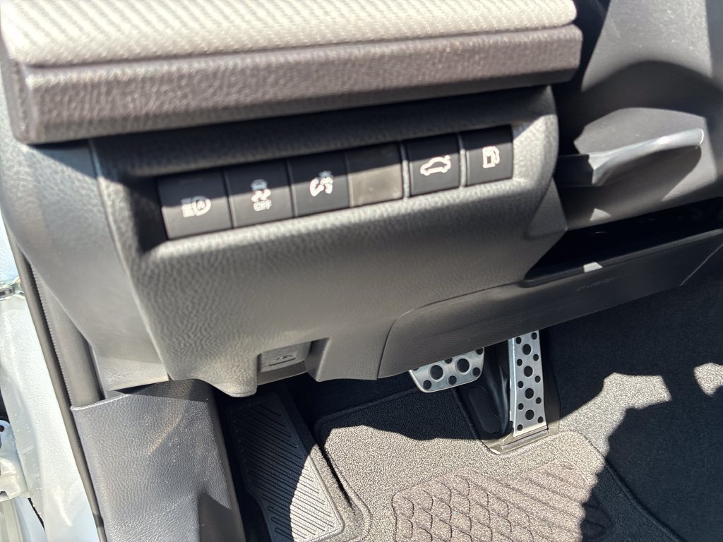 New 2026 Toyota Camry SE FWD image 37