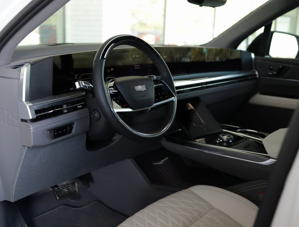 Used 2025 Cadillac Escalade IQ Sport 1 image 9