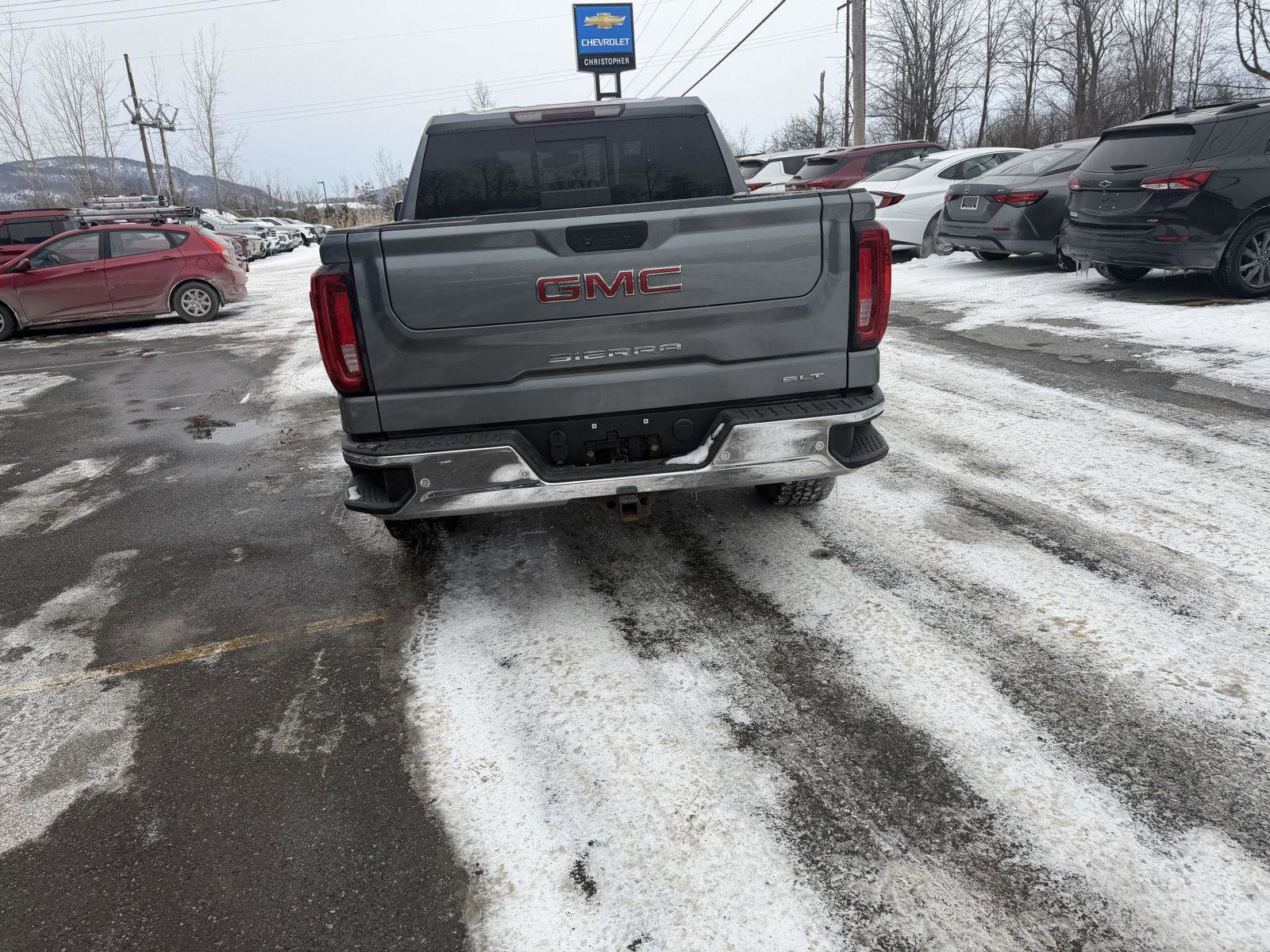 Used 2020 GMC Sierra 1500 SLT w/ SLT Premium Plus Package image 6