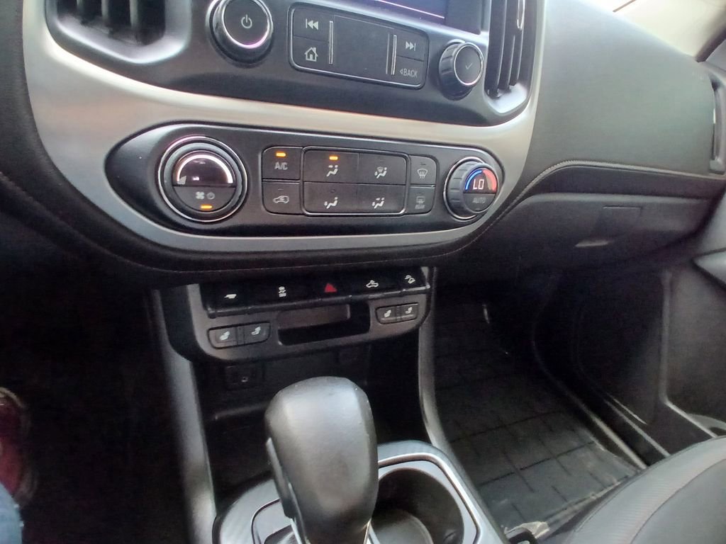 Used 2022 GMC Canyon AT4 image 15