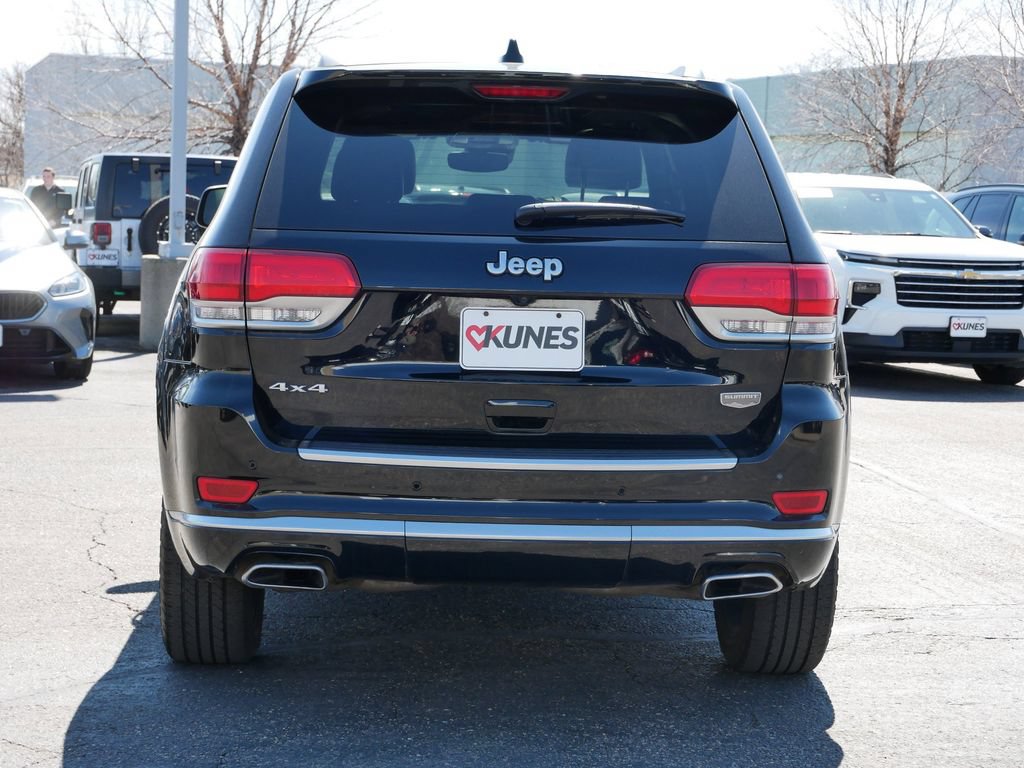 Used 2019 Jeep Grand Cherokee Summit AWD/4WD image 9