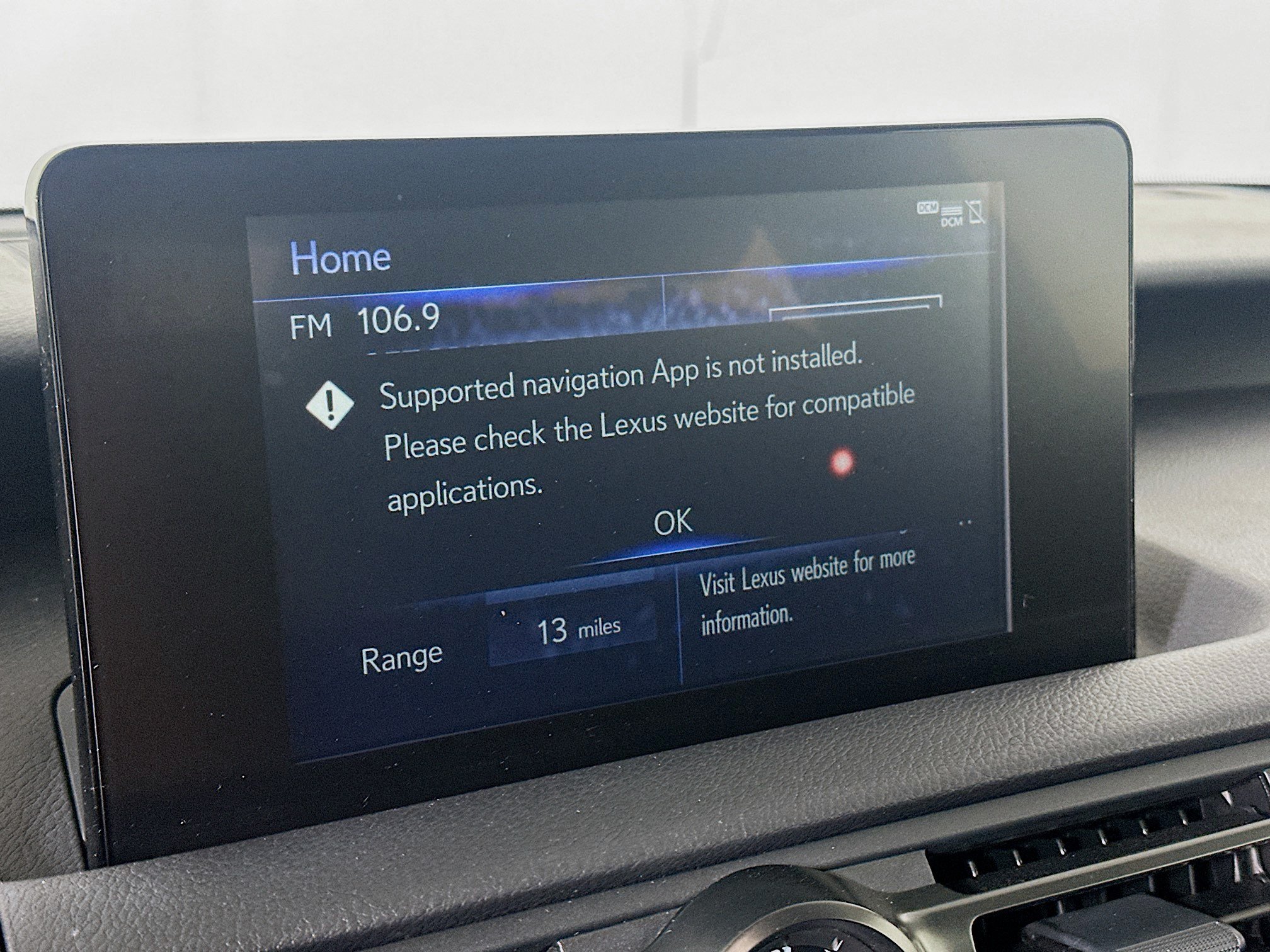 Used 2024 Lexus IS 300 w/ Comfort Package RWD image 22