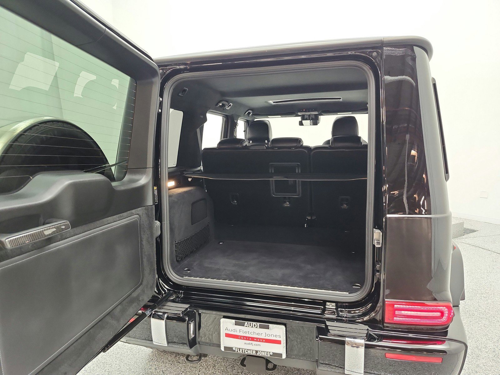 Used 2023 Mercedes-Benz G 550 image 21