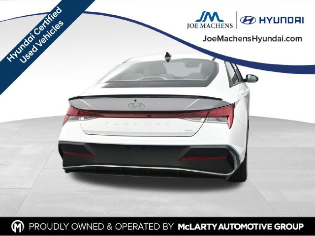 Certified 2025 Hyundai Elantra SEL FWD image 10