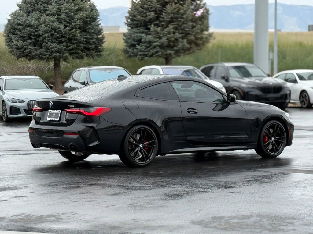 Used 2023 BMW 430i xDrive Coupe w/ M Sport Package AWD/4WD image 5
