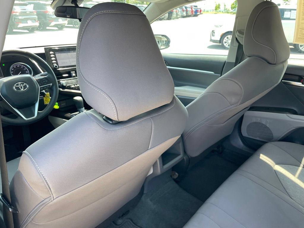 Used 2022 Toyota Camry LE FWD image 23