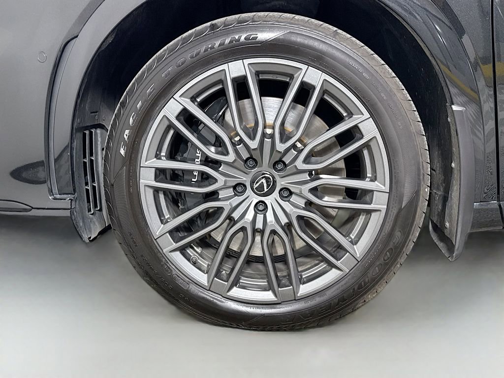 Certified 2023 Lexus RX 500h F Sport w/ Accessory Package (Z1) image 33