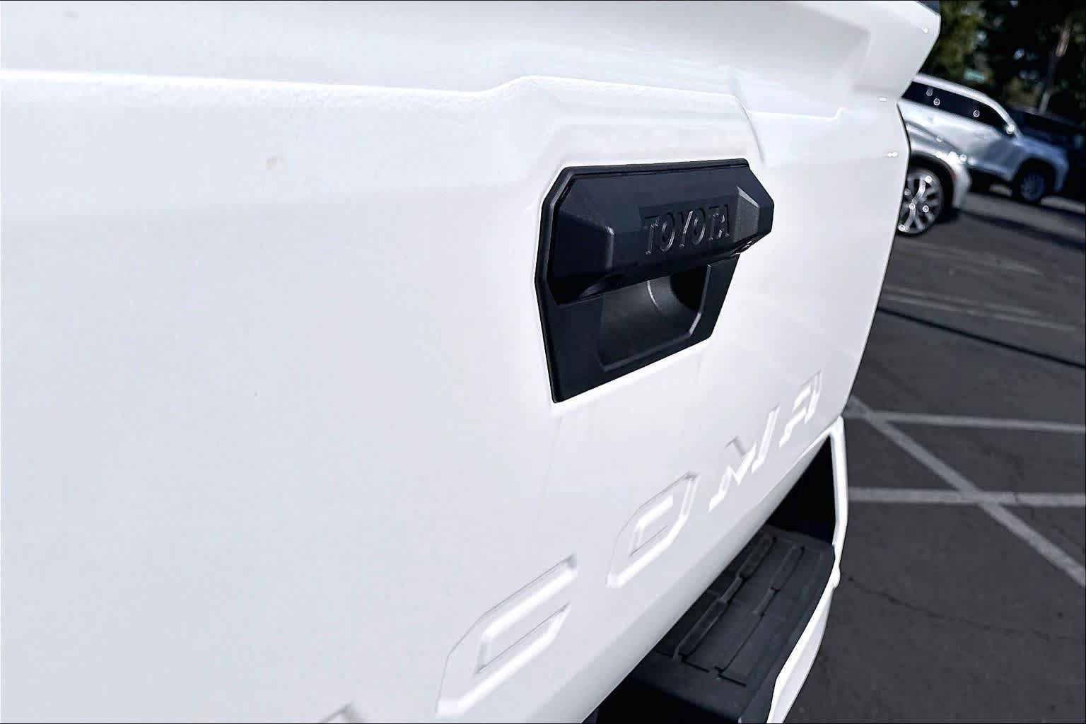 New 2026 Toyota Tacoma TRD Off-Road AWD/4WD image 15