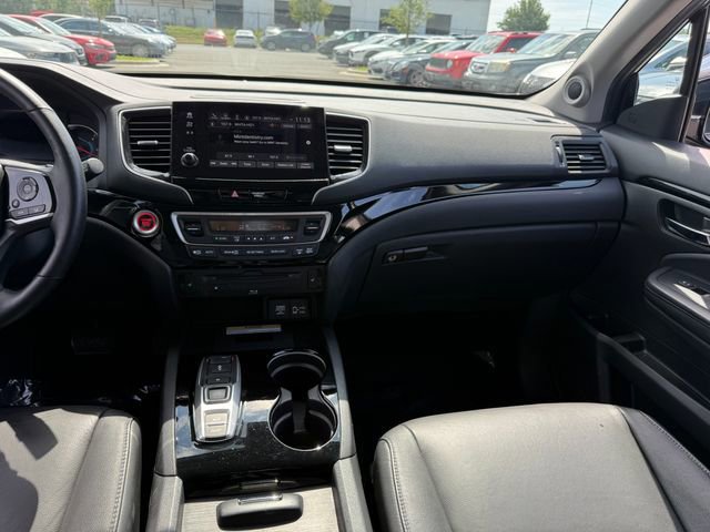 Used 2019 Honda Pilot Touring image 14