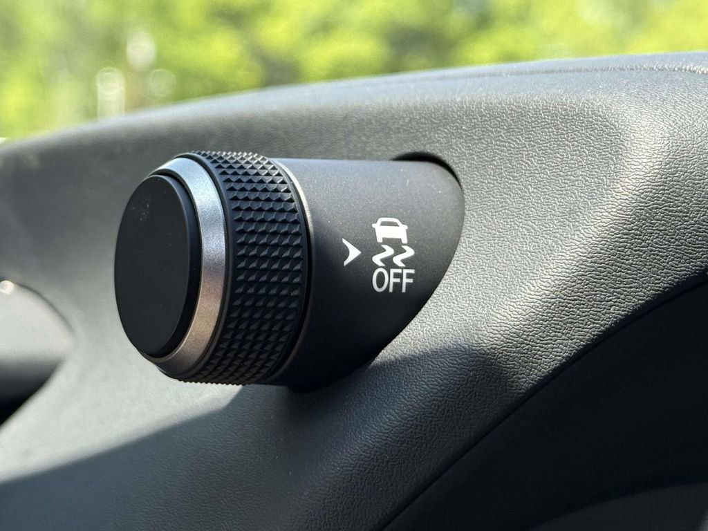 Used 2025 Lexus UX 300h AWD w/ Accessory Package (Z1) image 24
