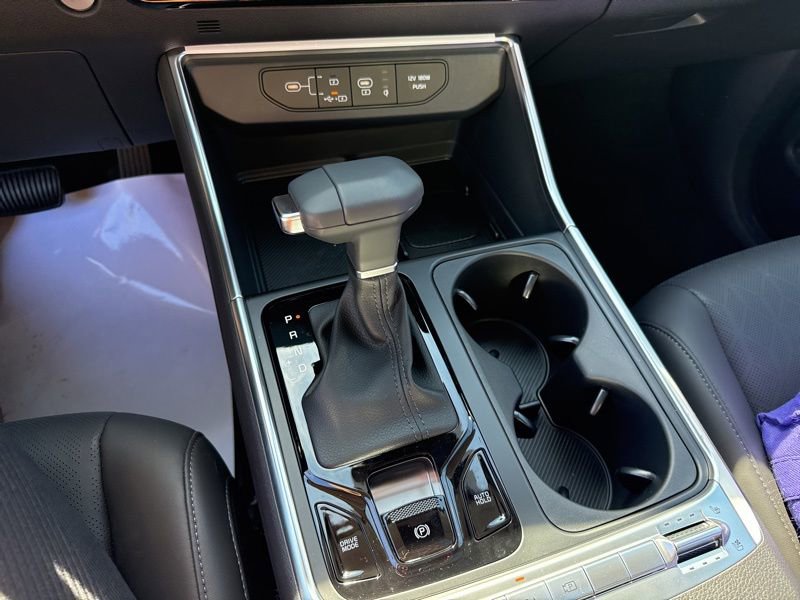 New 2026 Kia Carnival SX w/ SX Dark Edition Package image 46