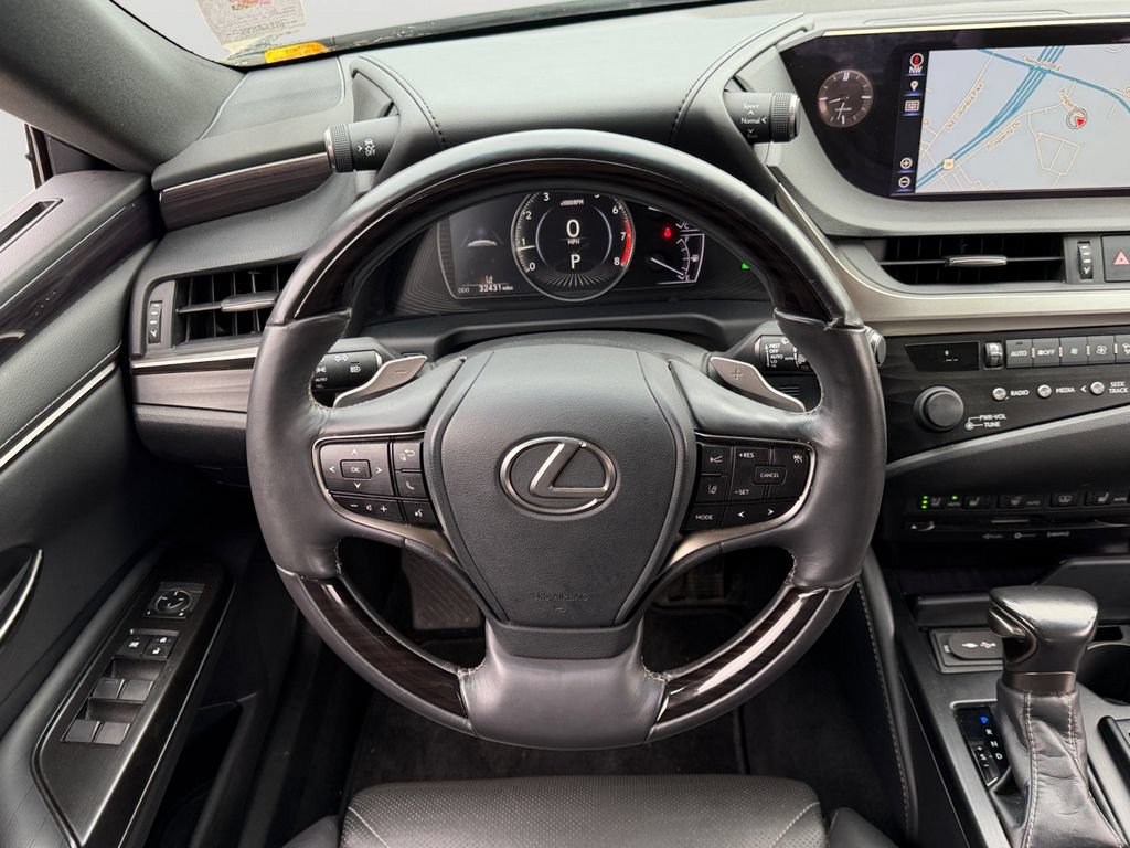 Used 2019 Lexus ES 350 w/ Accessory Package 2 FWD image 16