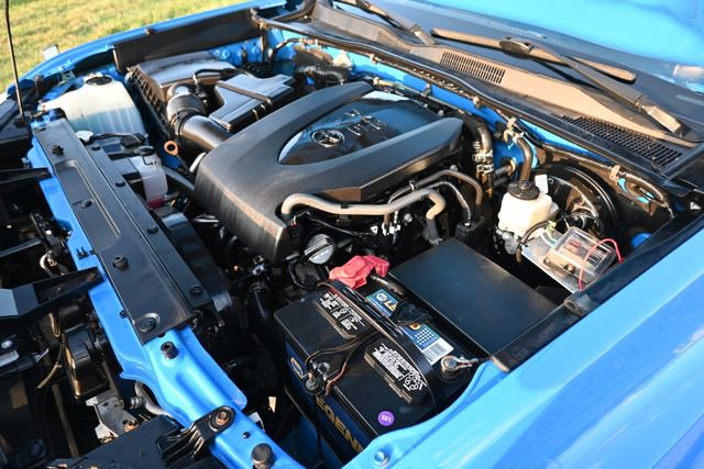 Used 2020 Toyota Tacoma TRD Sport w/ TRD Premium Sport Package image 16