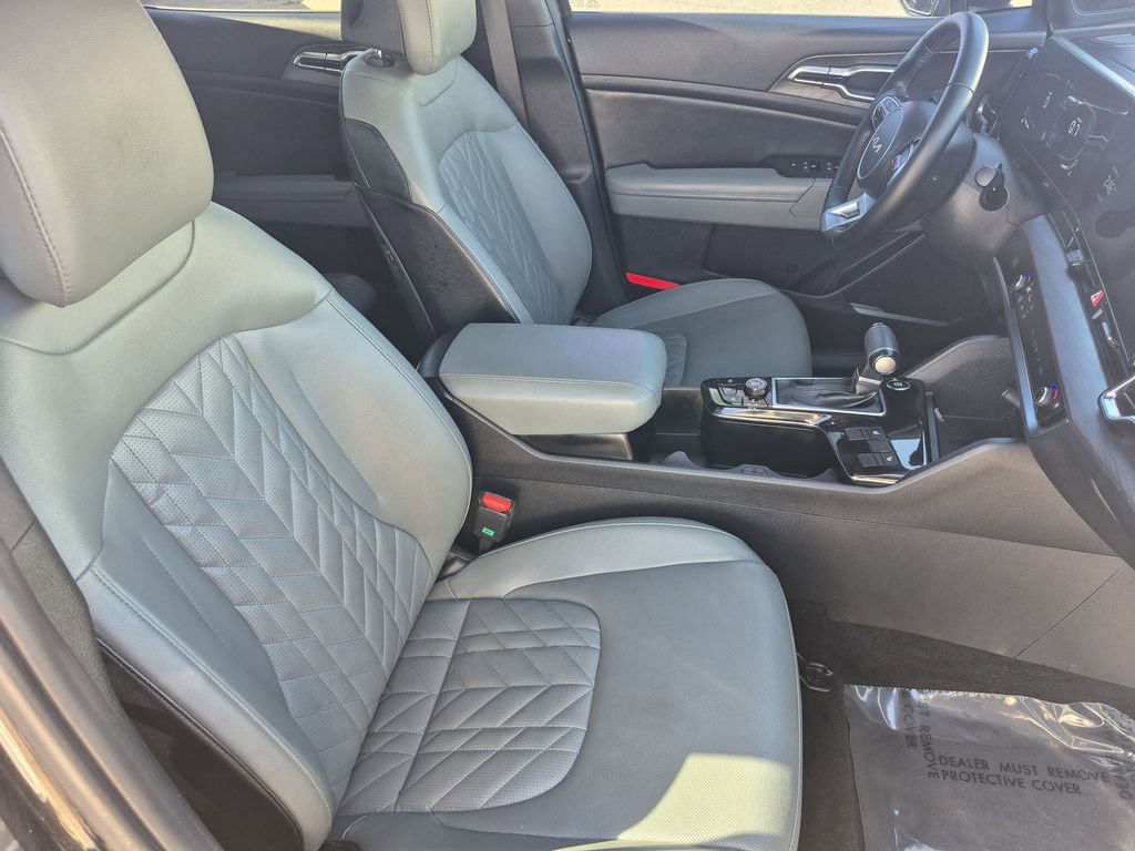 Certified 2023 Kia Sportage X-Line w/ X-Line Premium Package image 17