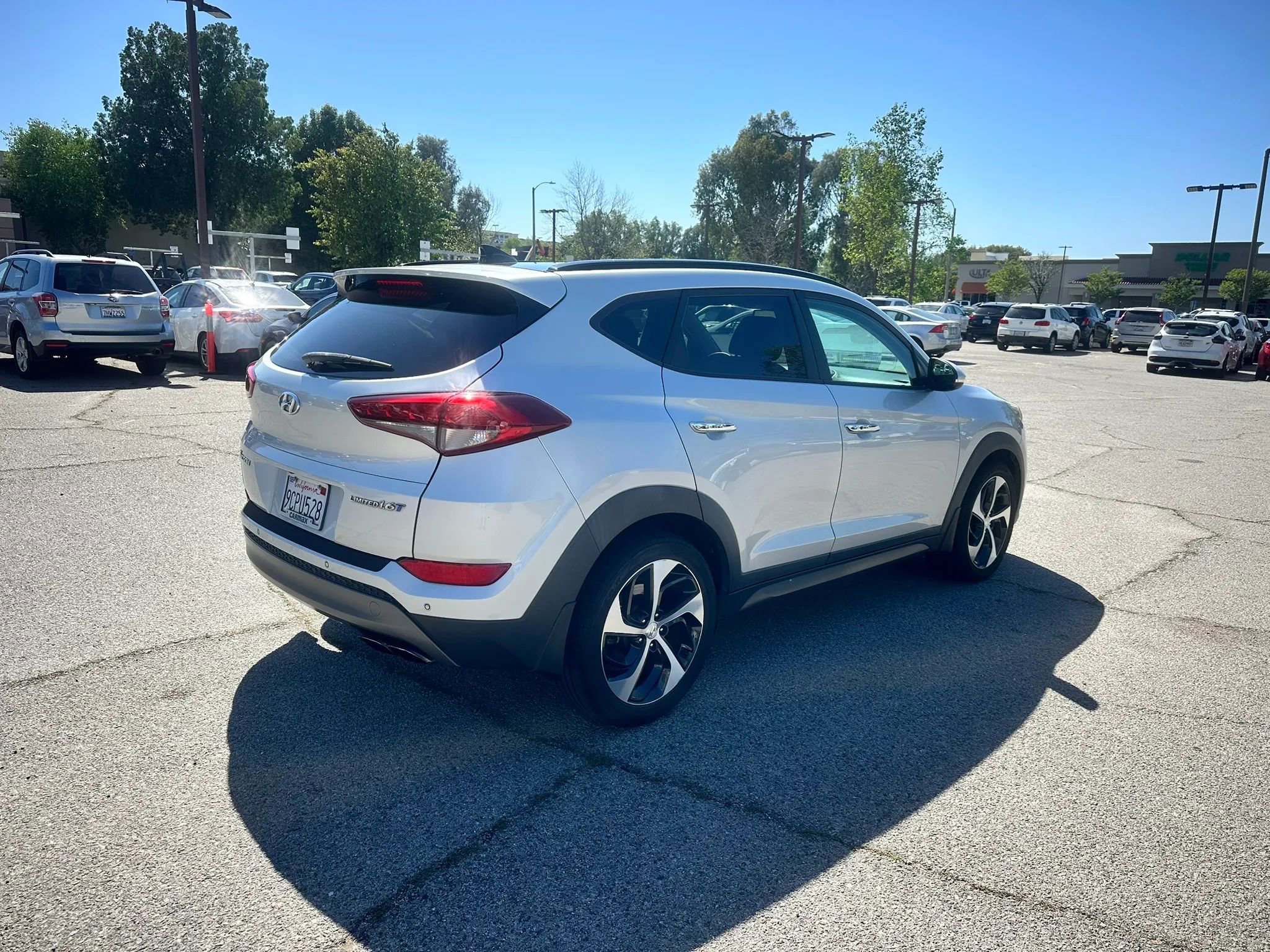 Used 2016 Hyundai Tucson Limited w/ Option Group 03 image 6