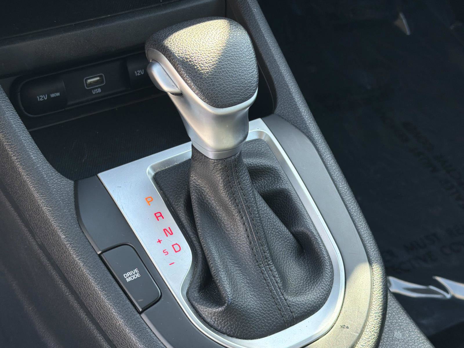 Used 2023 Kia Forte LXS image 11