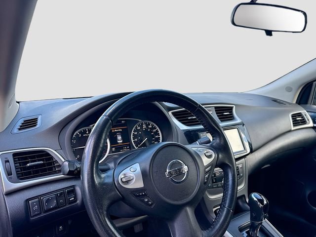 Used 2019 Nissan Sentra SV image 4