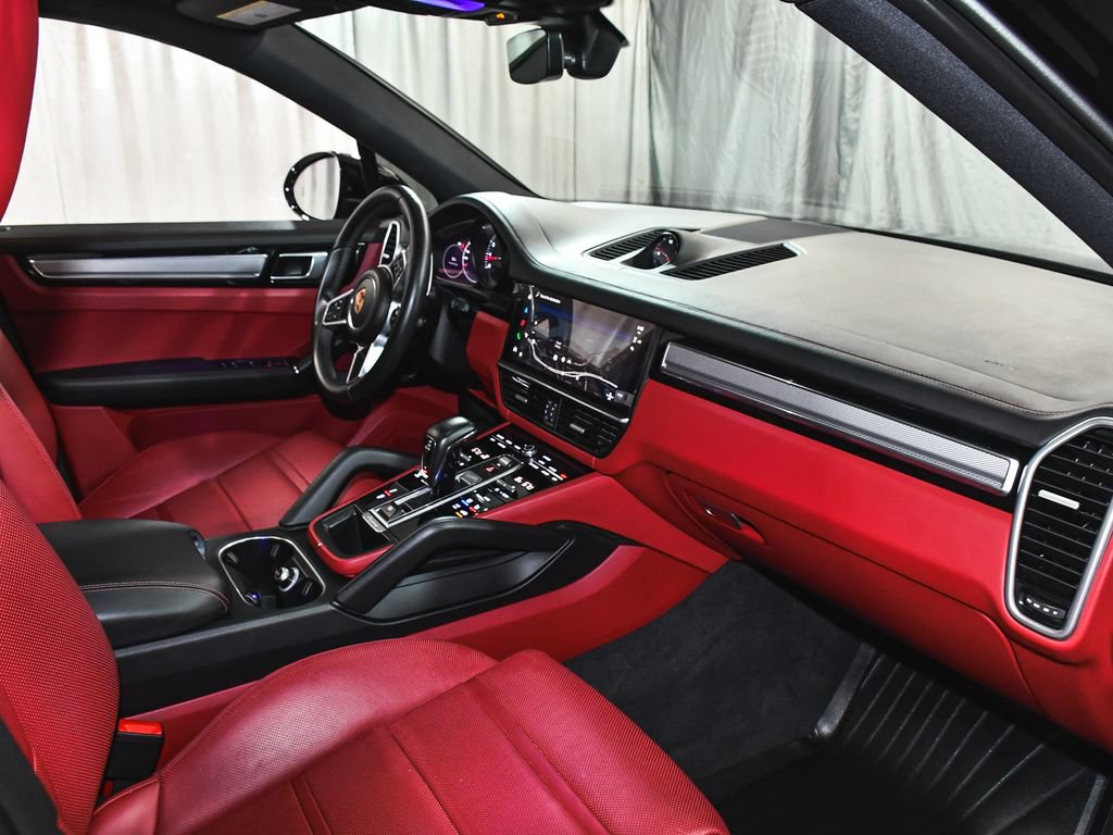 Used 2023 Porsche Cayenne Platinum Edition AWD/4WD image 57