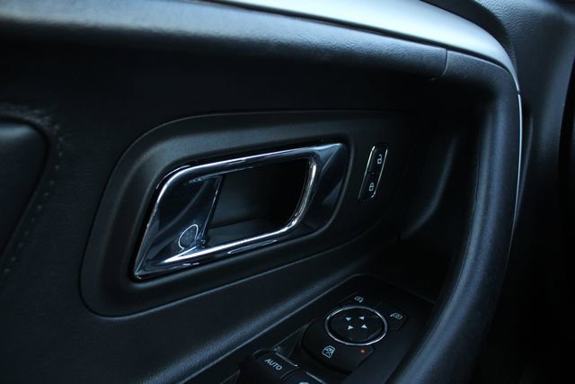 Used 2018 Ford Taurus SEL w/ Equipment Group 201A FWD image 7