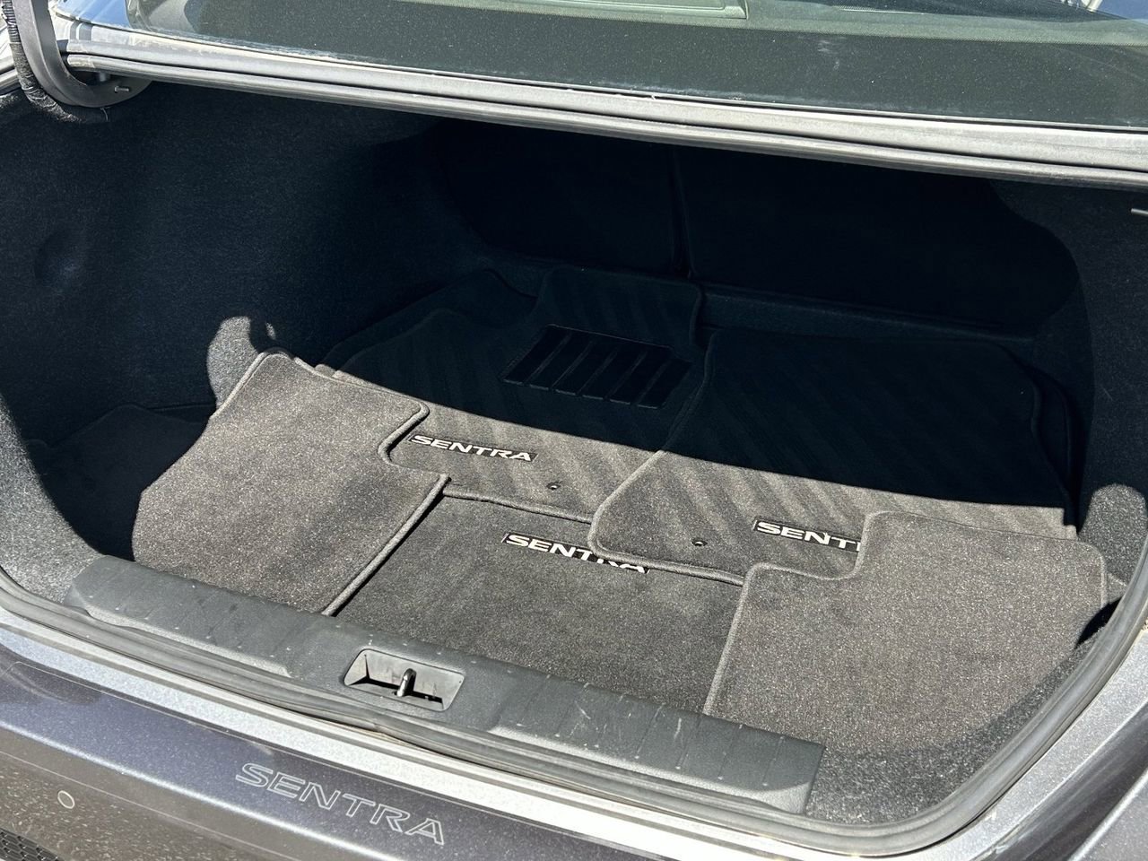 Certified 2021 Nissan Sentra S image 13