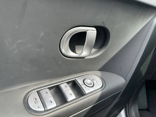 Used 2024 Hyundai Ioniq 5 SEL AWD/4WD image 17