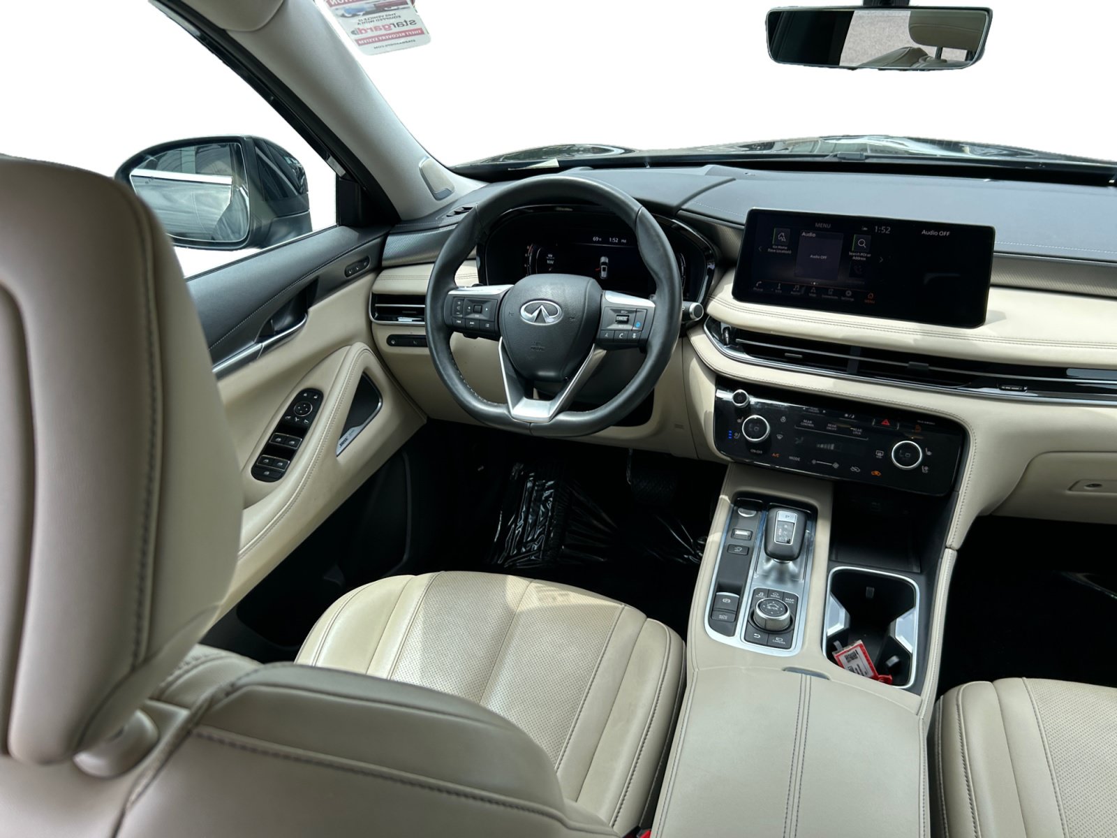 Used 2023 INFINITI QX60 Luxe w/ Vision Package FWD image 15