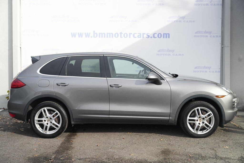 Used 2012 Porsche Cayenne image 7