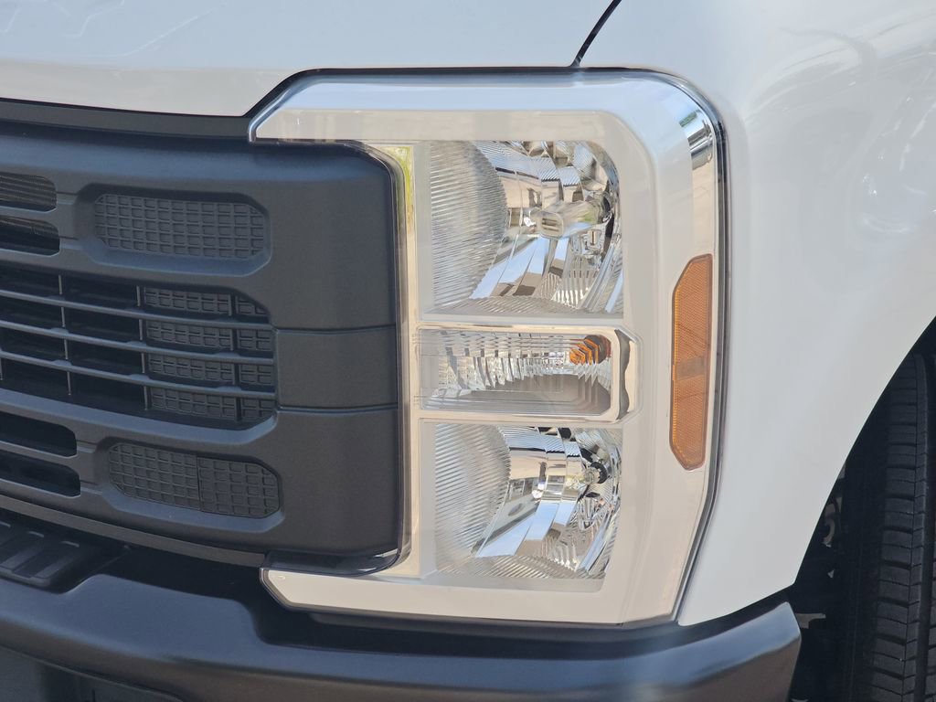 New 2026 Ford F350 XL image 32
