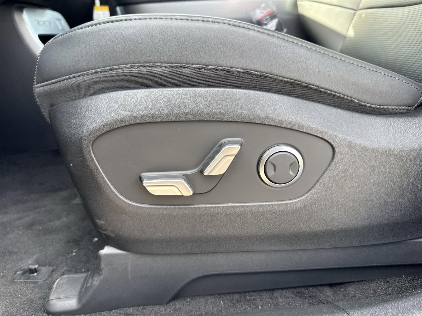 New 2026 Hyundai Ioniq 9 SEL image 29