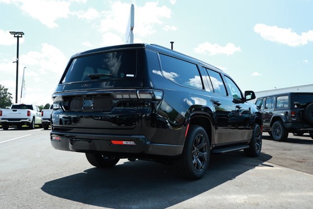 New 2026 Jeep Grand Wagoneer L Limited w/ 8-Passenger Seating Package AWD/4WD image 6