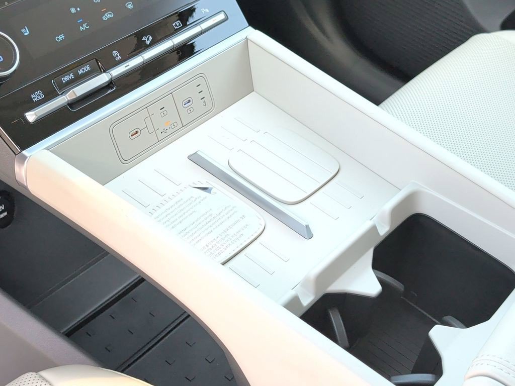 New 2026 Hyundai Santa Fe SEL FWD image 25