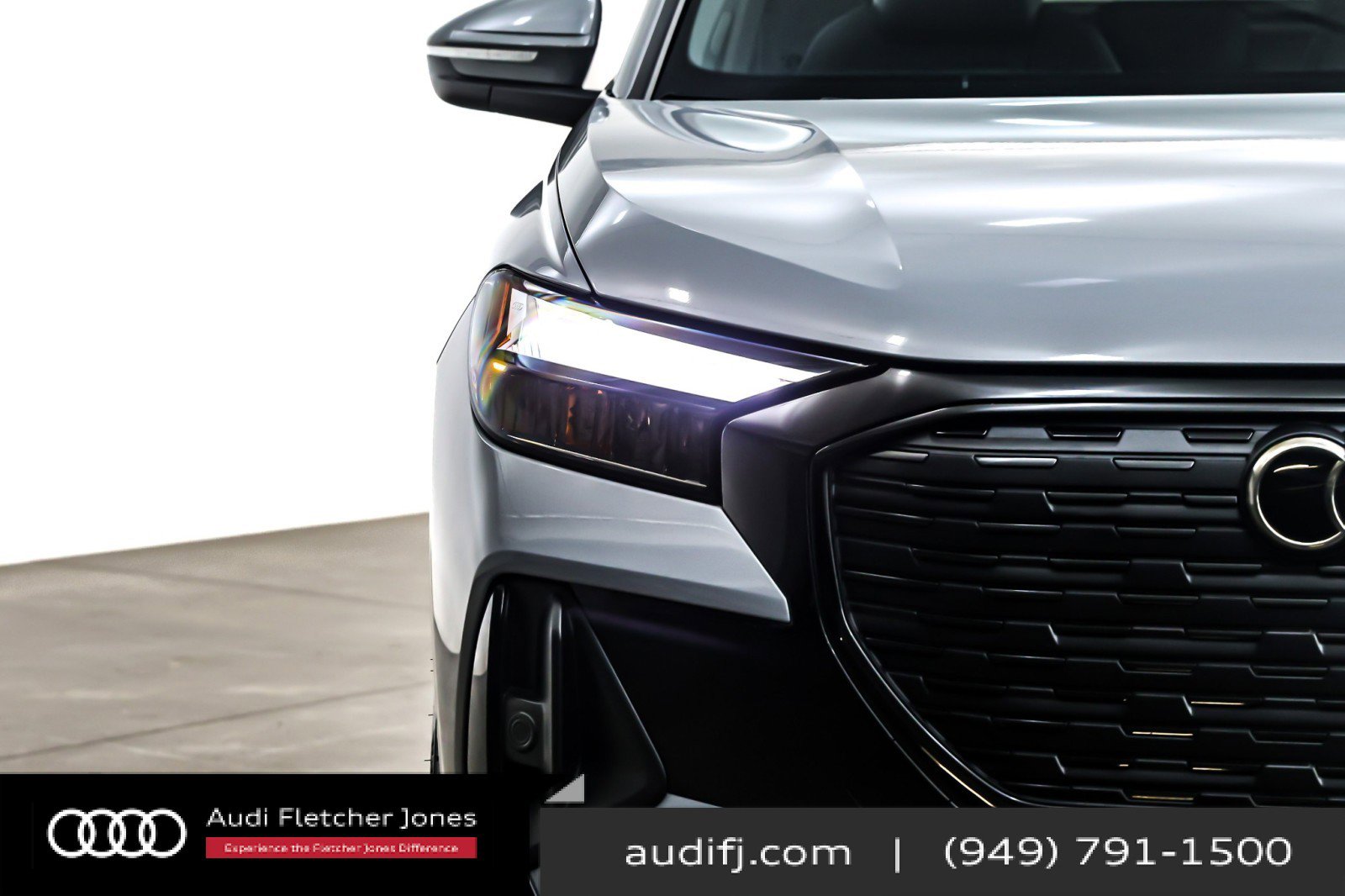 Used 2024 Audi Q4 e-tron Premium Plus image 15