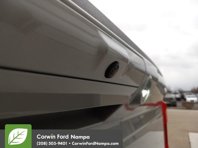 New 2026 Ford F250 Lariat w/ Black Appearance Package image 33